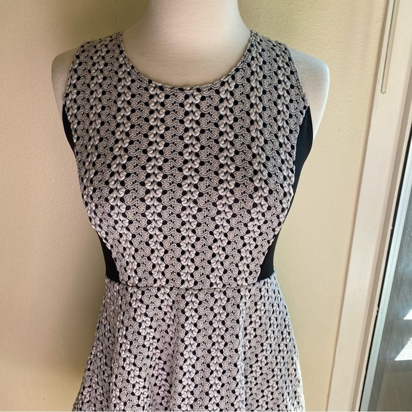 Y2k Tween Scene skater dress with crochet overlay - Picture 7 of 11